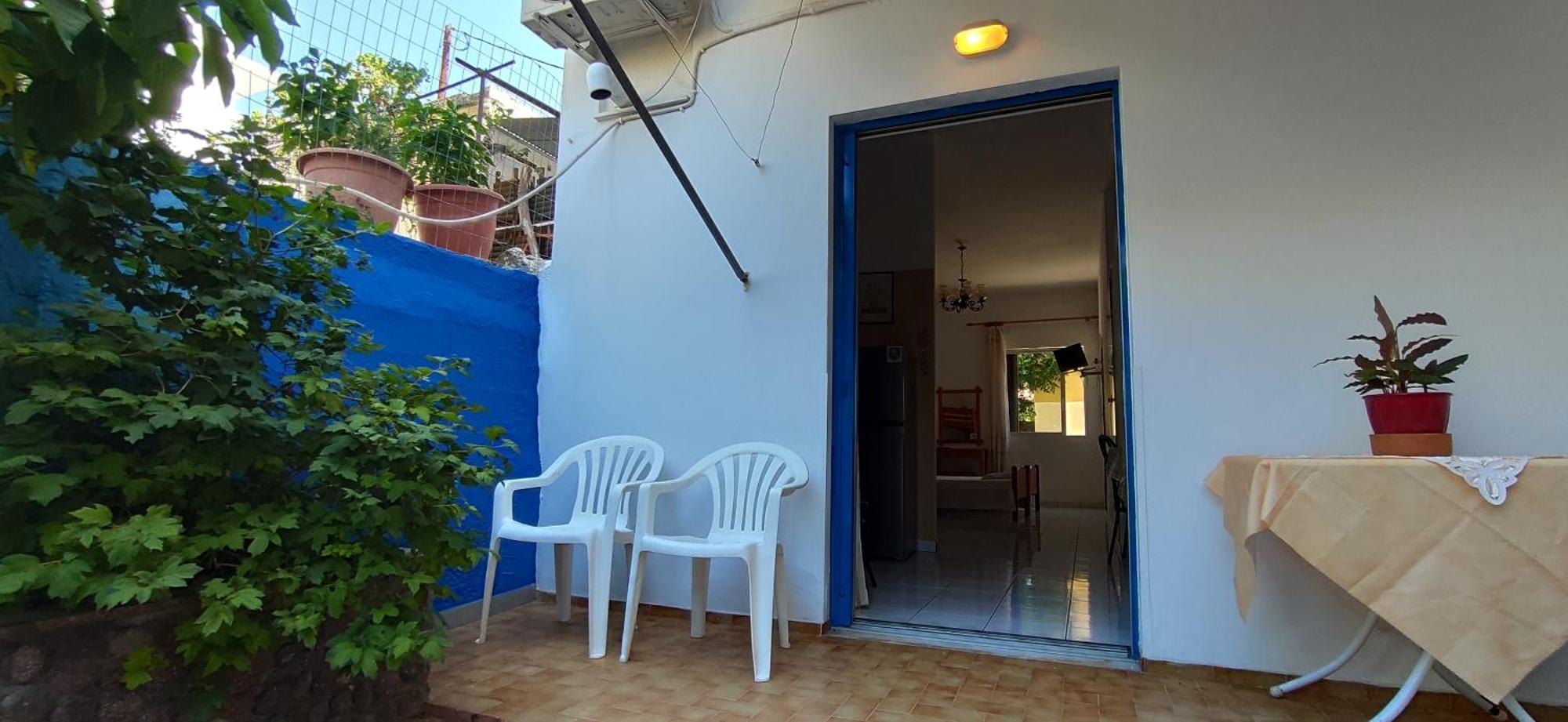 Πανσιόν Τζίνα Ξενοδοχείο Μέθανα Εξωτερικό φωτογραφία